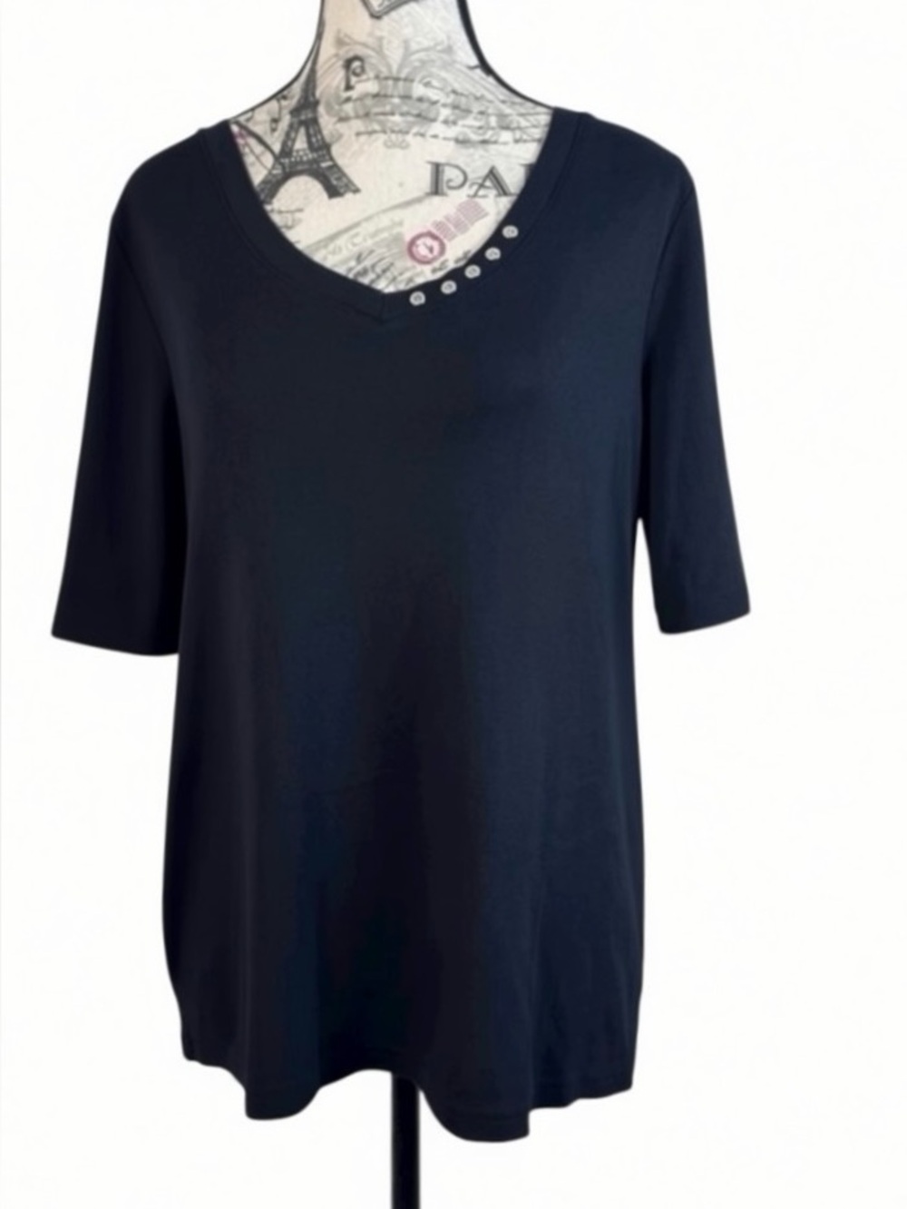 Karen Scott Cotton Black V-Neck Short Sleeve Top with Neckline Buttons size L